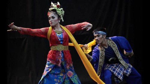 Top 10+ Tarian Adat Jawa Barat yang Populer Hingga Saat Ini