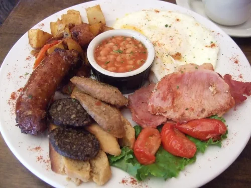 Top 10+ Makanan Khas Irlandia yang Sederhana tapi Mengenyangkan