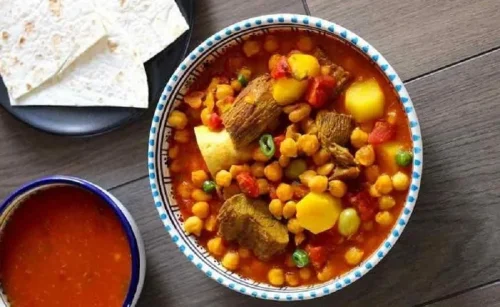 Top 10+ Makanan Khas Iran yang Terkenal dengan Safronnya