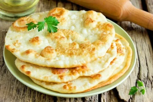 1. Shelpek, 2. Tandyr Nan, 3. Zhaya, 4. Beshbarmak, 5. Kazy, 6. Baursak, 7. Zhal, 8. Kurt, 9. Shalgam, 10. Kuurdak, Top 10+ Makanan Khas Kazakhstan, Ada yang Berbahan Daging Kuda!