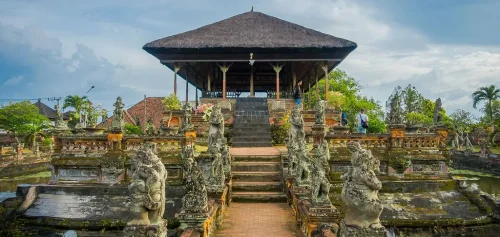 Rekomendasi 10 Tempat Wisata di Klungkung, Cantik Luar Biasa!