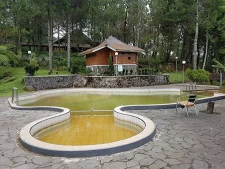 Top 10+ Rekomendasi Penginapan dengan Kolam Air Panas di Ciwidey