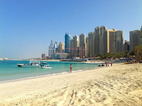 Top 10+ Pantai Terkenal di Dubai dengan Keindahan yang Memesona
