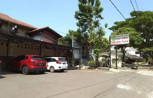 1. Ikan Bakar Bambu Haur, 2. Ikan Bakar Dalam Bumbu Karimata, 3. Gurame Cobek Mang Dayat, 4. Warung Sunda Sambal Dower, 5. Talaga Kuring, 6. Restoran Tumbar Jinten, 7. Kampoeng Koneng, 8. Mang Kabayan, 9. Warung Jambu Ibu Hj. Nyai, 10. Warung Nasi Ampera, Top 10+ Restoran Sunda di Sentul yang Bisa Bikin Ketagihan