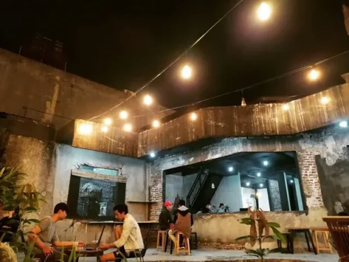 Top 10+ Rekomendasi Caf&eacute; Nyaman dan Hits Banget di Kawasan Cibubur