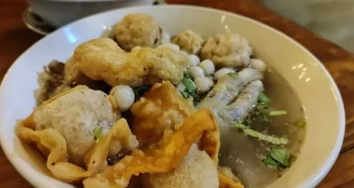 Top 12+ Menu di Baso Aci Akang yang Jadi Favorit Banyak Orang