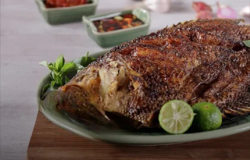 Menu Lezat di Ikan Bakar Cianjur, Rumah Makan Spesialis Ikan