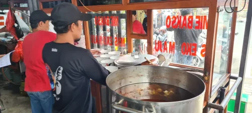Mie Bakso Mas Eko Maju, Bakso Super Enak, Tips, Harga, Mie Bakso Mas Eko Maju, Pengalaman Makan Bakso Iga yang Seenak Itu!