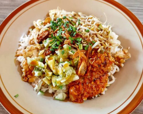 Top 10+ Tempat Makan Nasi Lengko Enak di Cirebon