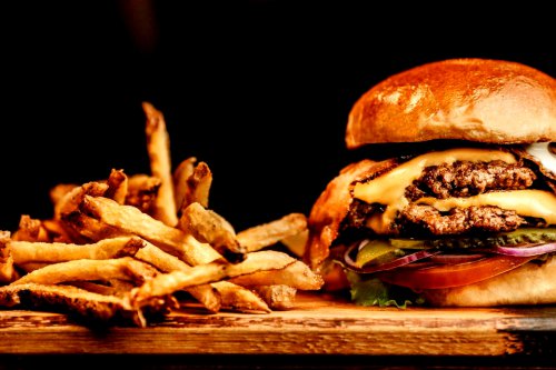 Top 8+ Burger Enak di Jakarta yang Halal Certified
