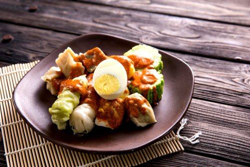 Waspada! Ini Ciri Siomay Pakai Ikan Sapu-Sapu