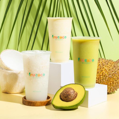 1. Cocodose, 2. Frucoco, 3. Dococo, 4. Noon Tea Bar, 5. Heycha Indonesia, 6. BanBan Tea, 7. Ben Gong&rsquo;s Tea, 8. Madcoco, 9. CocoKrub!, 10. Gococo, Top 10+ Coconut Shake Viral di Jakarta, Nyegerin Banget!