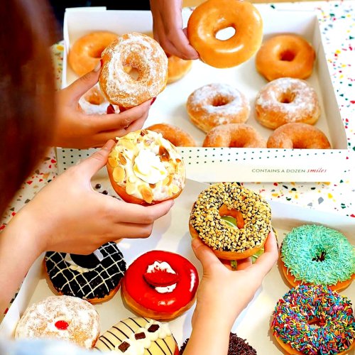 Top 10+ Ide Makanan Saat Resign, Momen Pamitan Makin Berkesan