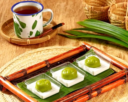 Top 10+ Kue Bugis Mandi di Jakarta dengan Cita Rasa Nusantara