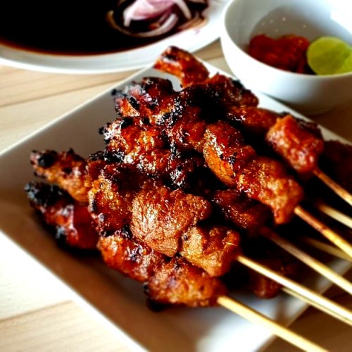 1. Depot Samsin Malang, 2. Warung Sejahtera, 3. Warung Ahog, 4. Depot Gang Djangkrik, 5. Bakwan Subur, 6. Pork &amp; Barrel, 7. Rumah Makan Gloria, 8. Bakso Gondhol&nbsp;, 9. Warung Putu Sari, 10. Depot TDM Se&rsquo;i Babi Tore, Top 10+ Kuliner Nonhalal Malang, dari Legendaris sampai Kekinian