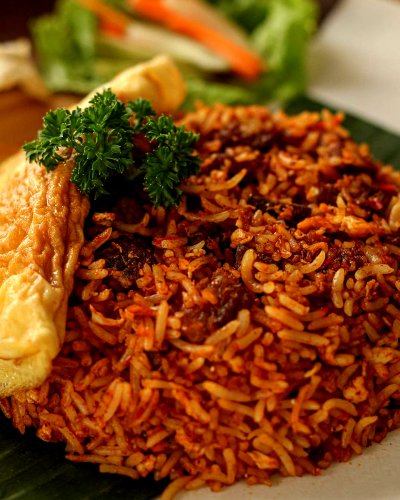 1. Roti Bakar 88, 2. Warteg Kharisma Bahari, 3. Belle Ville, 4. Bebek Kaleyo, 5. Koffie Home&nbsp;, Top 5+ Kuliner di Universitas Pancasila dengan Harga Mahasiswa