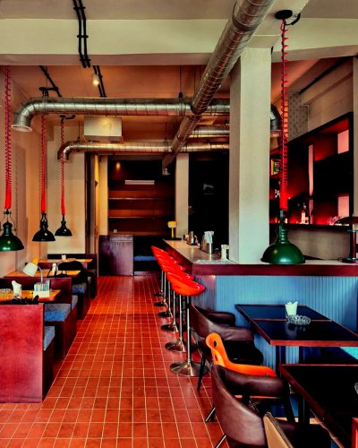 Top 10+ Listening Bar Bandung Buat Hangout Malam Minggu