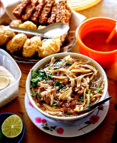 Top 10+ Tempat Makan Sahur di Semarang yang Maknyus!