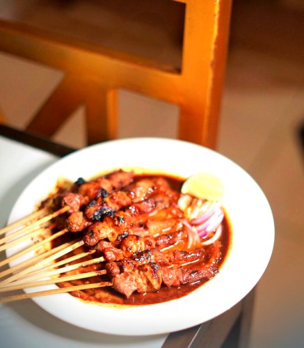 Top 10+ Tempat Makan Sate di Malang, Ada yang Legendaris