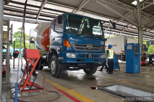 Minimum 1.6 mm tread depth across entire tyre surface a must for all commercial vehicles &ndash; JPJ