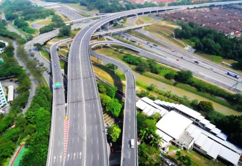Gov&rsquo;t working to revive MEX II Putrajaya-KLIA highway extension, to determine best way to complete project