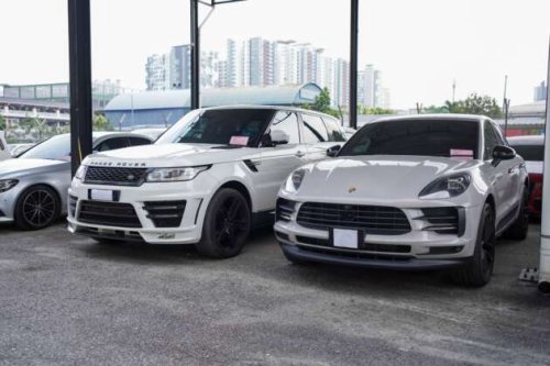 Kelantan JPJ seizes 13 luxury cars worth nearly RM5 mil &ndash; no road tax, insurance, lesen, fake number plates
