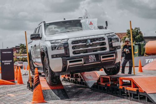Experience the Mitsubishi Triton in &ldquo;Live the Drive&rdquo; off-road-styled event, AEON Kota Bharu, July 25-26