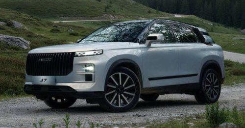 Jaecoo J7 AWD in Malaysia now comes with electric side steps and side tookit box &ndash; still RM153,800 OTR