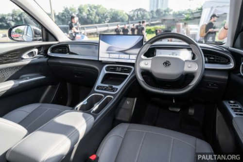 Proton eMas 5 Flint Grey interior &ndash; standard colour for Malaysia&rsquo;s cheapest EV, RM60,000 to RM80,000 est