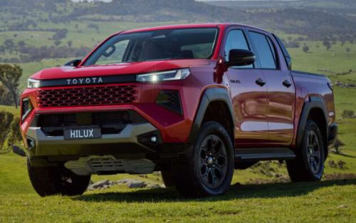 2026 Toyota Hilux Travo &ndash; heavy facelift, 2.8L diesel standard, EV with 240 km WLTP range, RM99k-RM192k