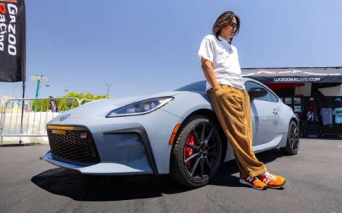 2027 Toyota GR86 revealed for the US &ndash; improved shift feel, updated throttle calibration, new Thunder paint